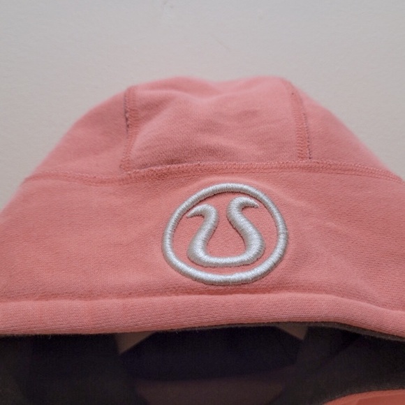 Lululemon Scuba hoodie - Picture 3 of 6